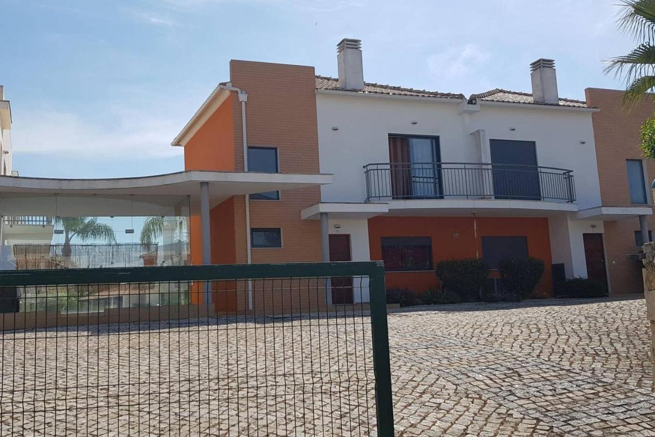 Jardins De Pera Vila M Exterior photo